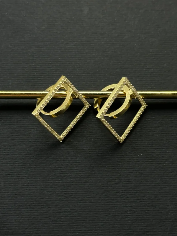 گوشواره مربع نگین دار - 3