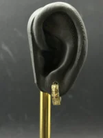گوشواره ورساچه نگین دار - 2