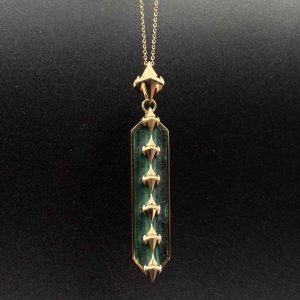 پلاک شهاب مینا