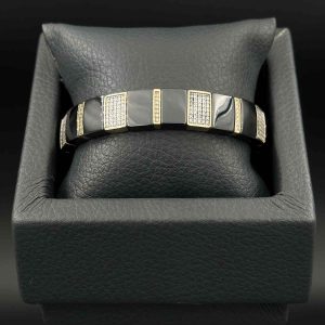 دستبند چرم و سرامیک ریتم نگین دار