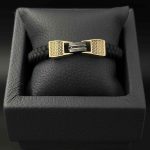 دستبند چرم دوقفل وسط سرامیک