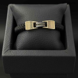 دستبند چرم دوقفل وسط سرامیک