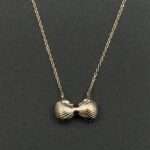 گردنبند پاپیون