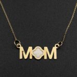 گردنبند mom و ونکلیف مینا