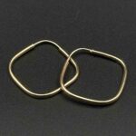 گوشواره حلقه ای مربع کوچک ( اجرت اقتصادی )